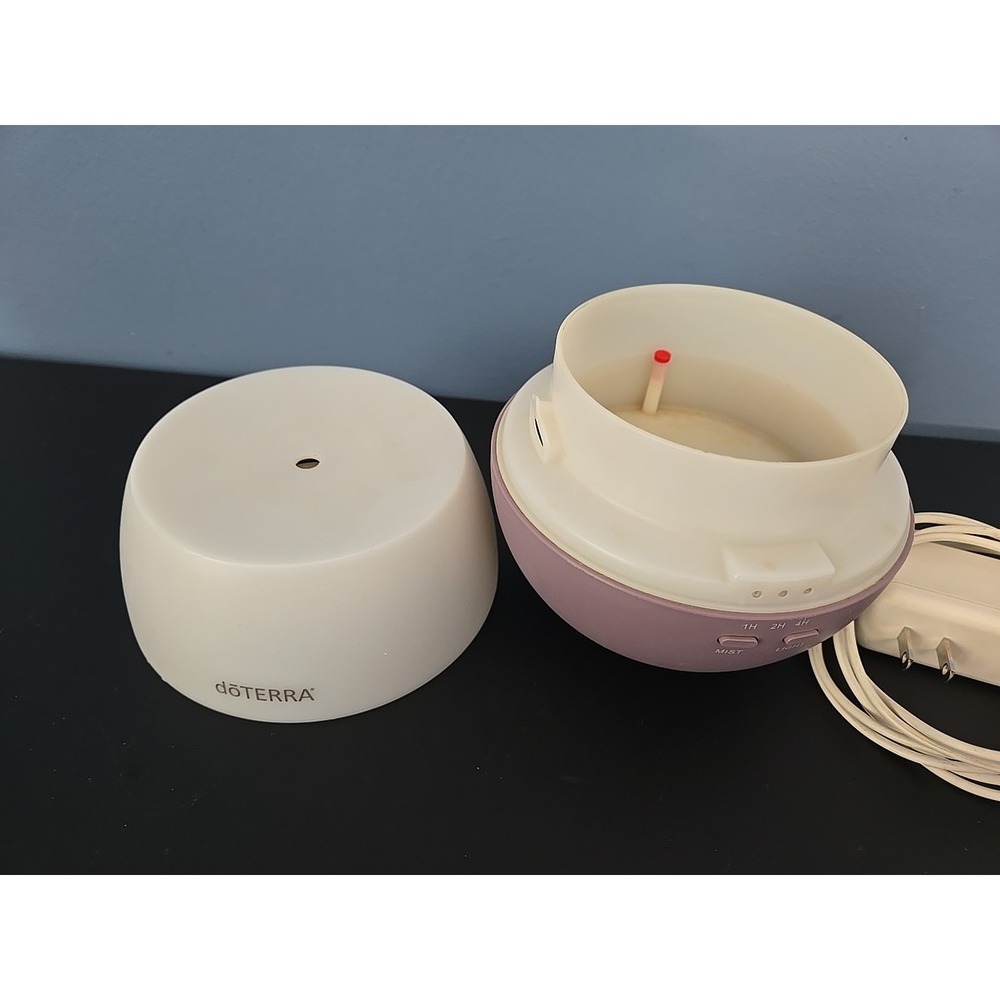 Doterra Original Lavender Purple PETAL Diffuser - Picture 4 of 8